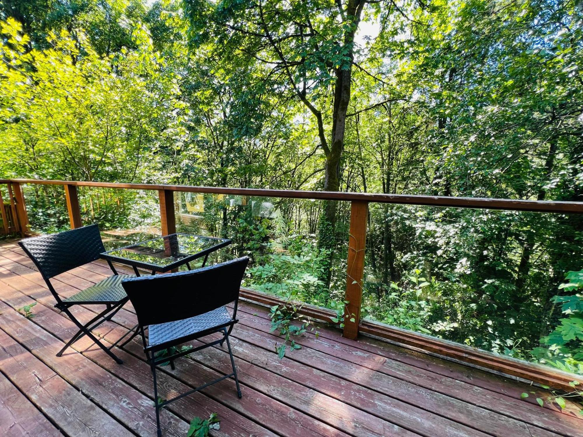 Creekside Private Suite North Vancouver Extérieur photo